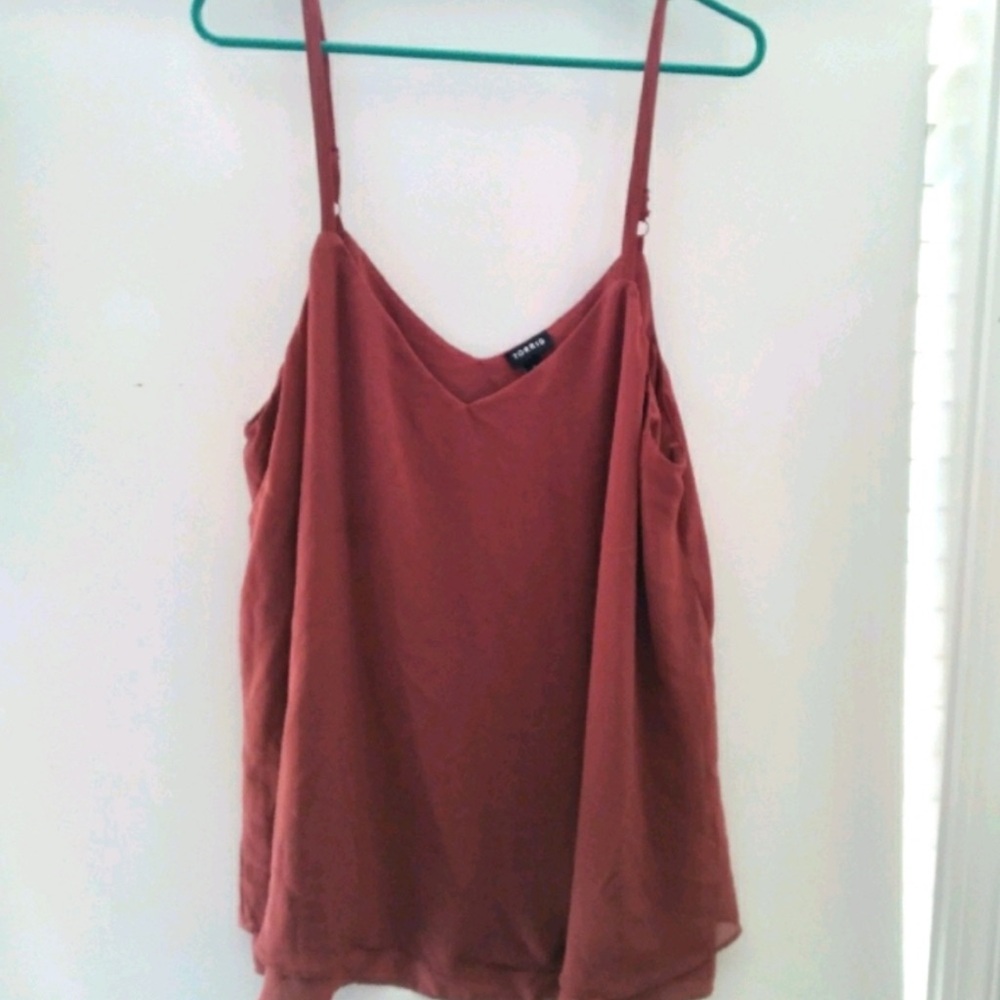 Torrid burgendy tank top